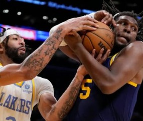 开云网址-犯规过多 痴迷三分 再犯老毛病的勇士真的麻烦了