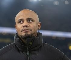 德天空评论：孔帕尼仍是拜仁主帅合适人选，今夏须落实阵容大换血