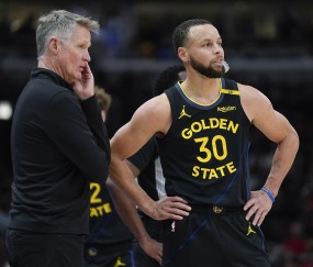 科尔：库里很沮丧 他现在在做投篮训练&amp;状态还达不到参加训练程度