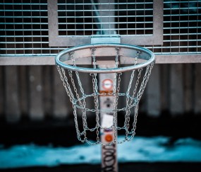 国内媒体人：从辽宁男篮的官宣内容可以看出，是张镇麟想要离开辽宁