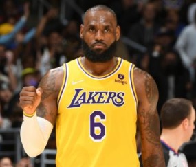 开云体育下载-提前开出续约只是留下皇帝第一步，湖人还需做更多